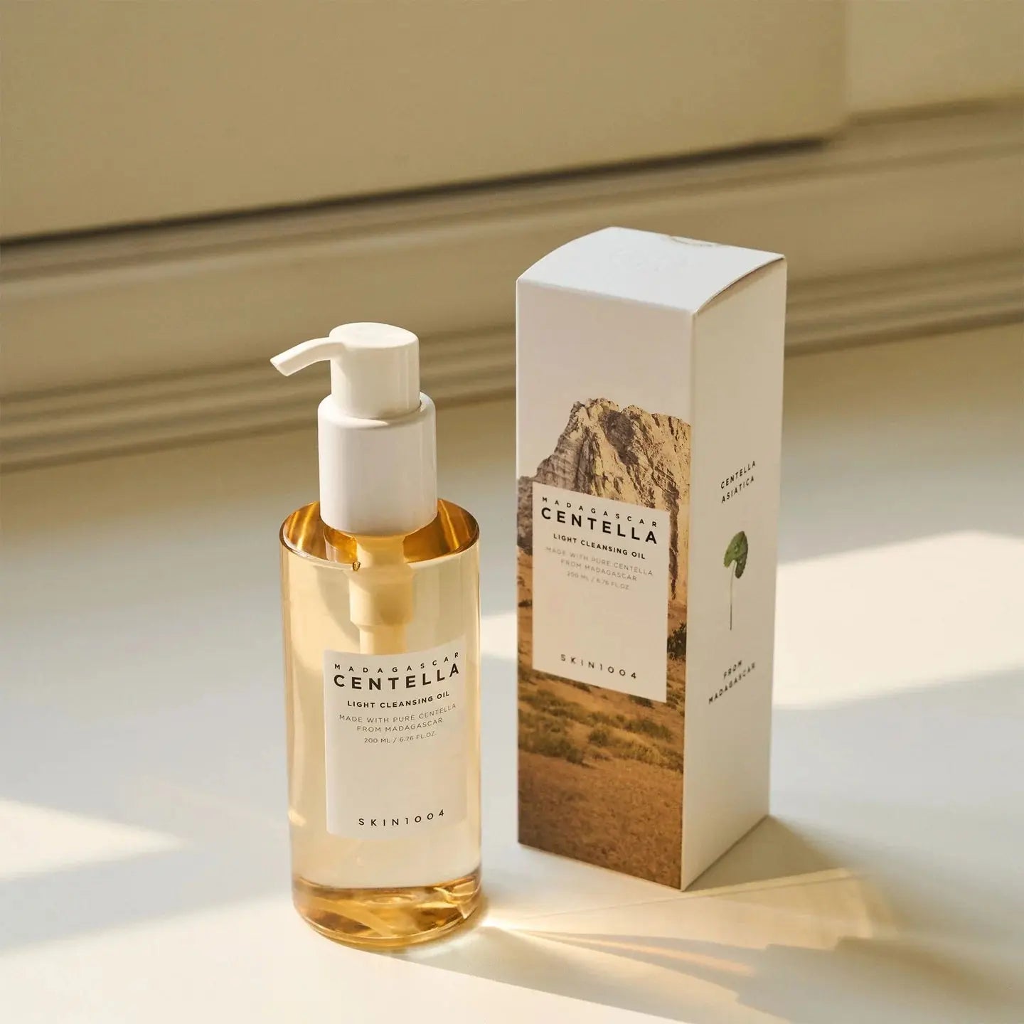 Skin 1004 Madagascar Centella Light Cleansing Oil - Skin Muse